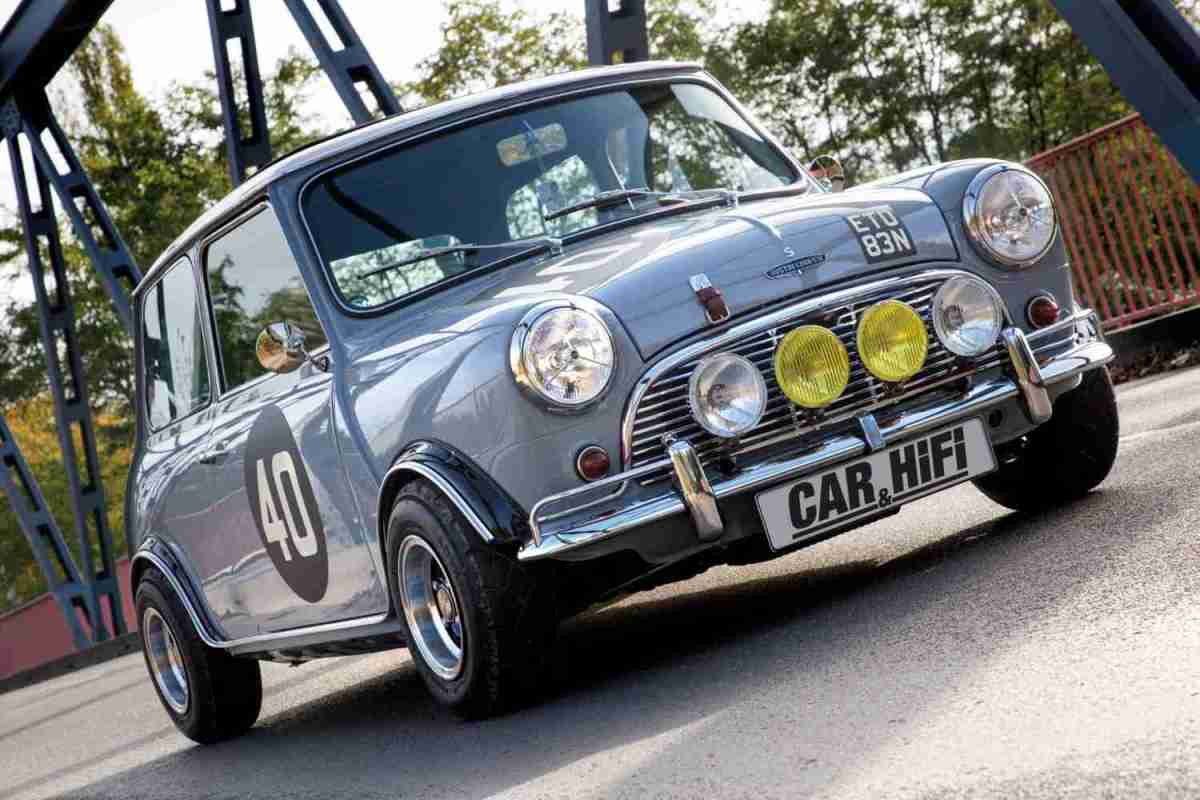 Ratgeber Einbau: High-End-Klang im vollrestaurierten Mini 40 - News, Bild 1