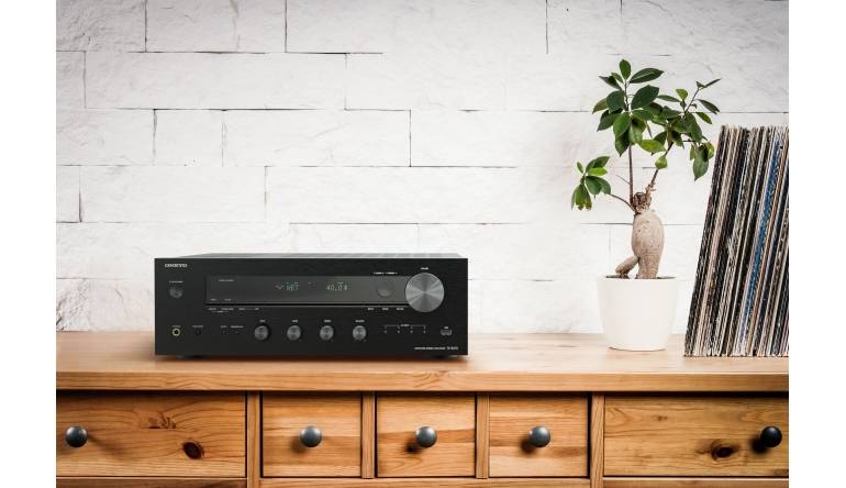 Heimkino Onkyo TX-8470: Neuer Stereo-Netzwerk-Receiver mit DAB-Tuner und Musik-Streaming - News, Bild 1
