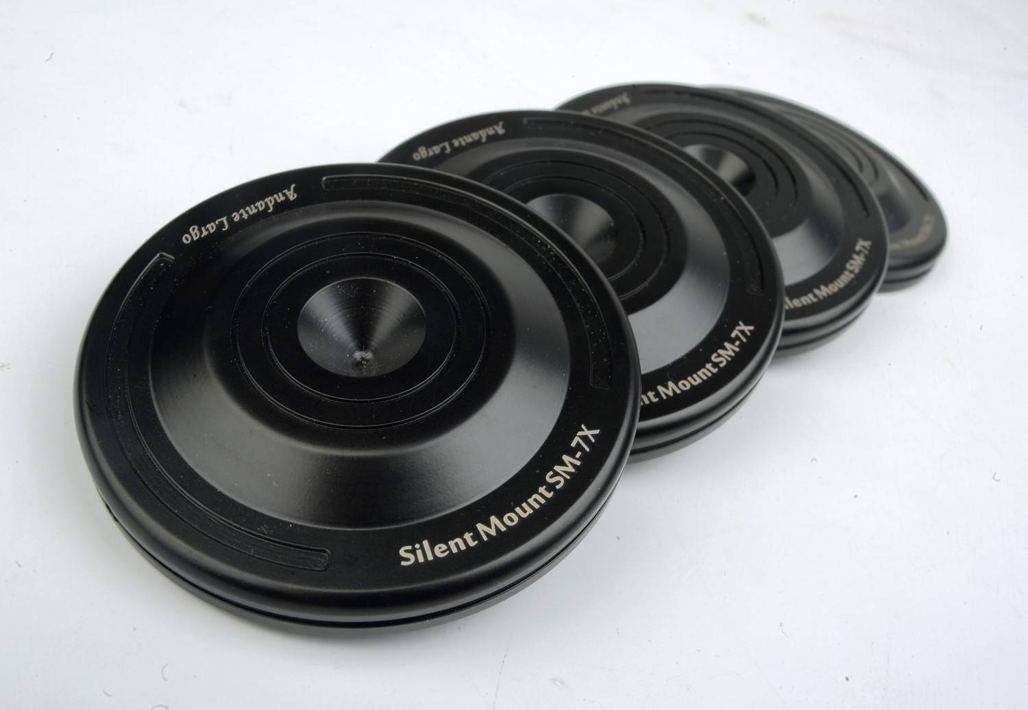Zubehör HiFi Andante Largo Silent Mount SM-7X Spiketeller und TS-8 Spikes im Test, Bild 10
